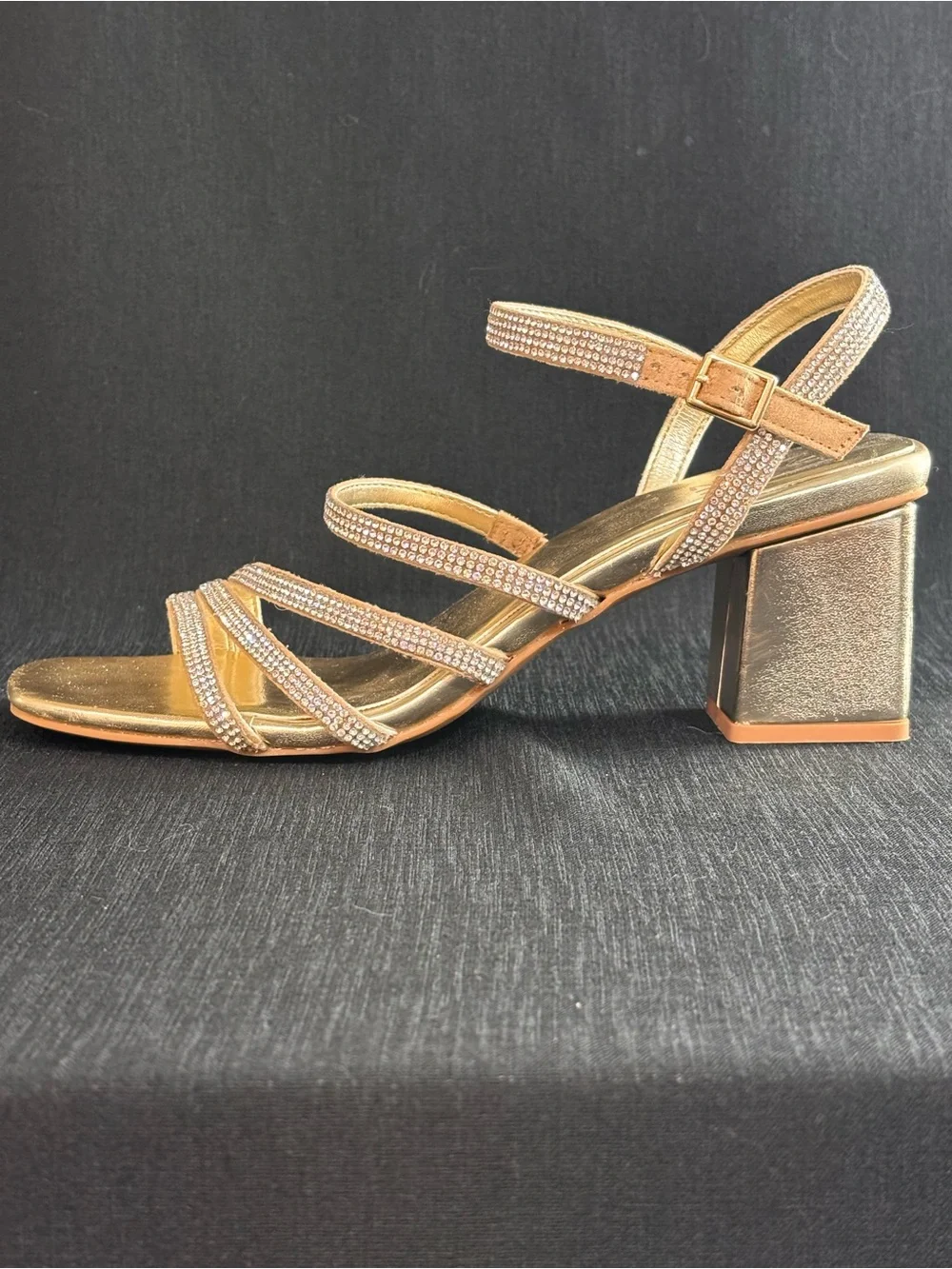 Naturalizer Niko Gold Rhinestone Strappy Block Heel Sandals 9